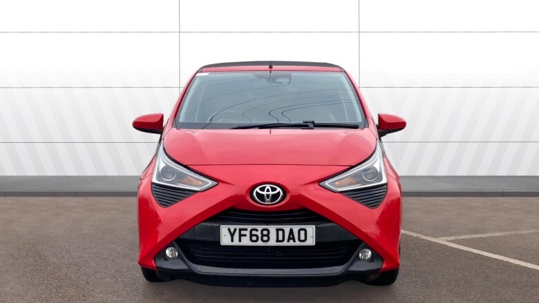 Toyota Aygo 1.0 VVT-i X-Plore TSS 5dr x-shift Petrol Hatchback